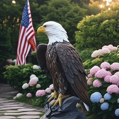 Majestic Realistic Bald Eagle Statue Outdoor